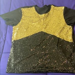Men’s large sequin tee